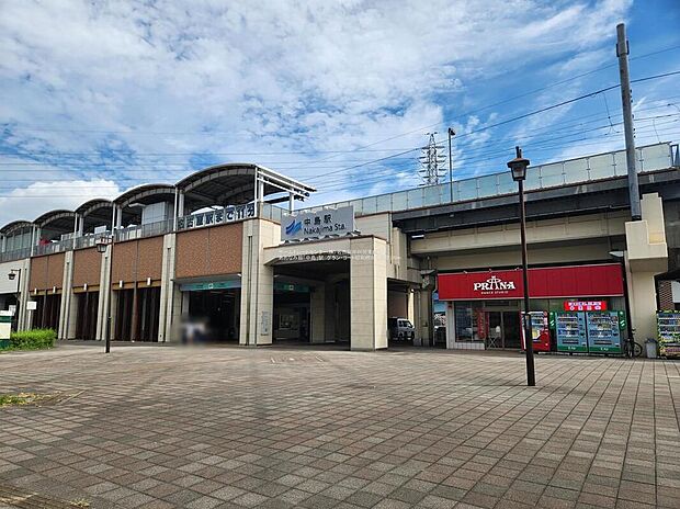 中島駅まで1520m。通勤・通学にも便利な立地です。