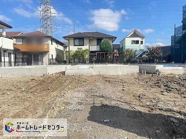 ☆2号棟☆
完成に向けて現在建築工事中です☆住宅の構造や設備仕様・完成イメージなどの資料もお送りいたします♪お気軽にお問い合わせ下さい☆