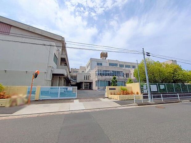 名古屋市立当知中学校（約600m）