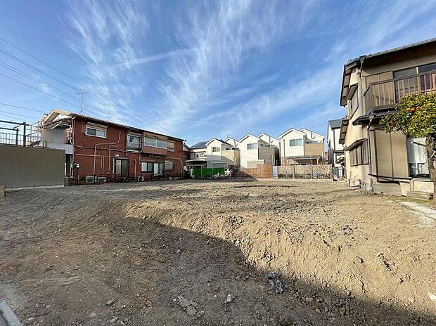 【現地外観写真】建築中のためモデルハウスで構造説明会を開催しております☆設備や構造などご説明いたします！お気軽にお問い合わせください♪