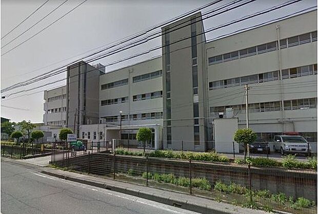 名古屋市立大治中学校(約2,500m)