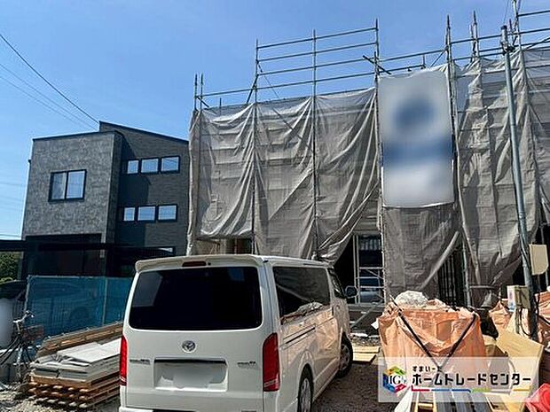 【現地外観写真】１号棟
建築中のためモデルハウスで構造説明会を開催しております☆