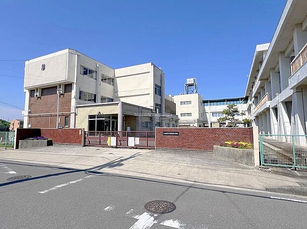 北名古屋市立師勝南小学校（約1,100m）
