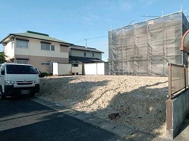 【現地外観写真】平日・お仕事帰りなど、いつでもご案内させていただきます！お気軽にお問い合わせ下さいませ♪