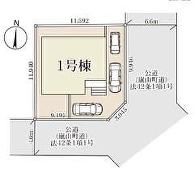 敷地面積４１坪超♪
駐車３台可！
お客様がいらしても安心ですね♪