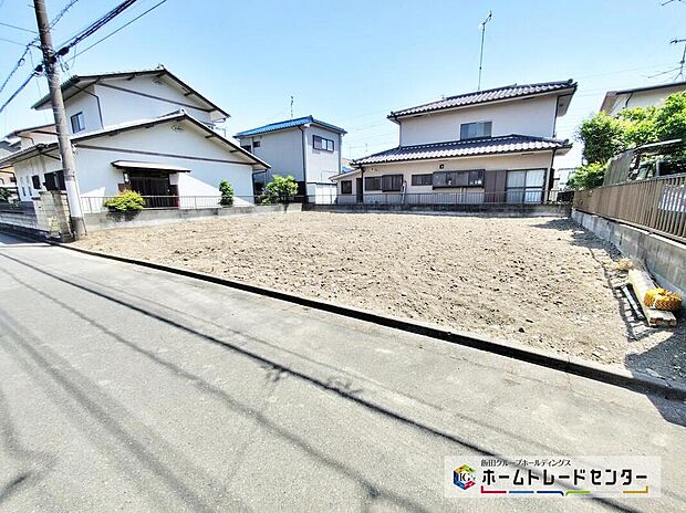 ご予約をいただければ、平日や夜間でもご案内は可能です。お仕事の形態が多様化しておりますので、決まったお時間では中々身動きが取れないお客様も多いかと思います。お気軽にお申し出ください。