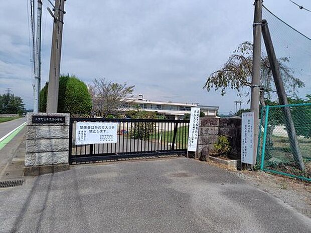 美里町立東児玉小学校（約1,600m）