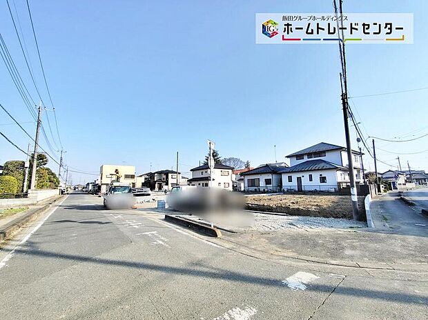 【前面道路含む現地写真】お客様のすまいと安全を守る大切な住宅だからこそ、実際の建物の作りと安心感をぜひ現地にてご体感ください!ご見学予約受付です!