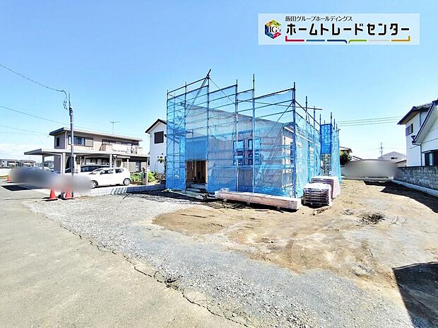 【前面道路含む現地写真】ご予約をいただければ、平日や夜間でもご案内は可能です。お仕事の形態が多様化しておりますので、決まったお時間では中々身動きが取れないお客様も多いかと思います。お気軽にお申し出ください。