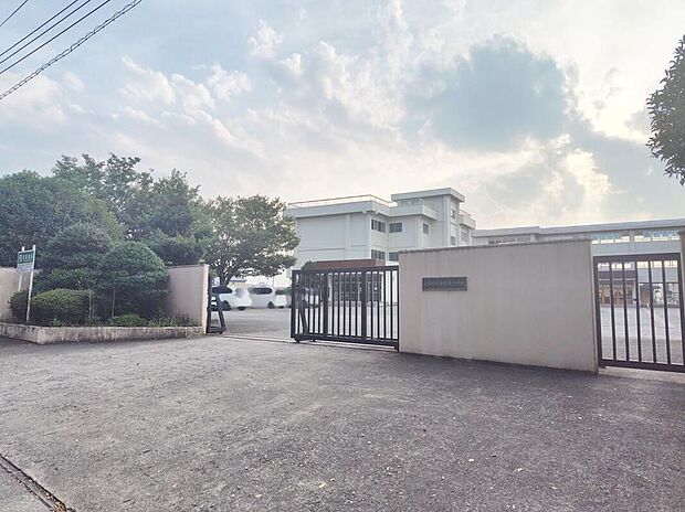 上里町立神保原小学校（約1,200m）