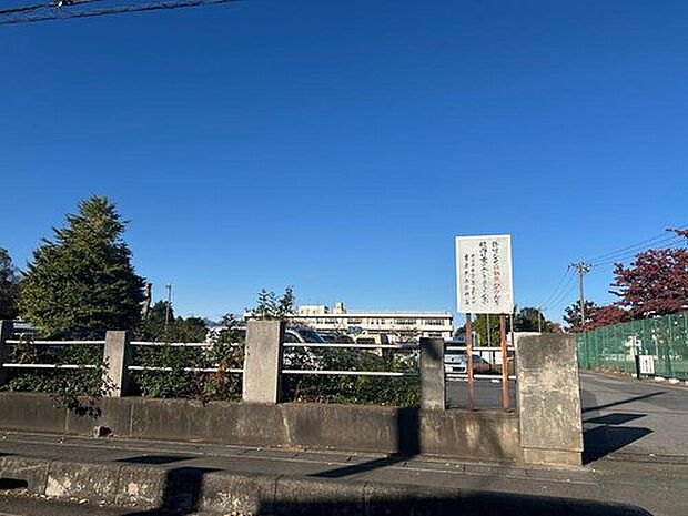 本庄市立本庄西中学校（約400m）