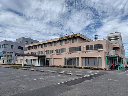 ヘリオス会病院 5600ｍ(徒歩70分・車12分)