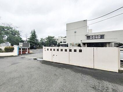 行田市立長野中学校 650m (徒歩9分)