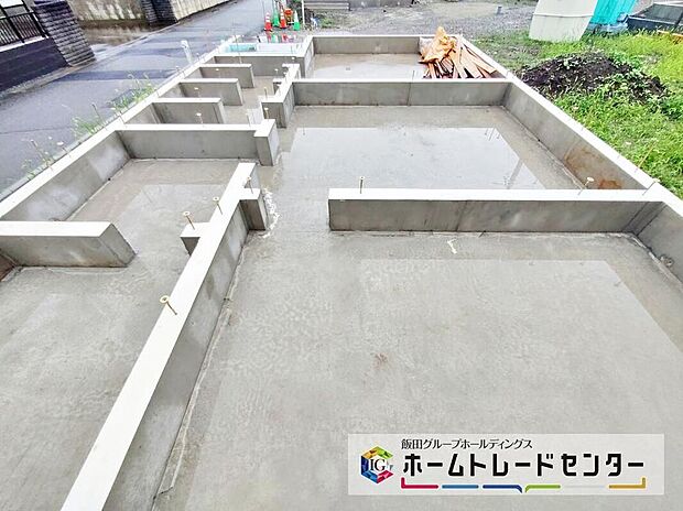 【現地写真】耐震等級最高等級の住宅性能評価書はもちろん、長期優良住宅の認定も受けた高性能な住宅の完成です。長く、安心して住んでいただきたい、だからこそ厳しい第三者のチェックをお願いし、お客様に安心を届けます。
