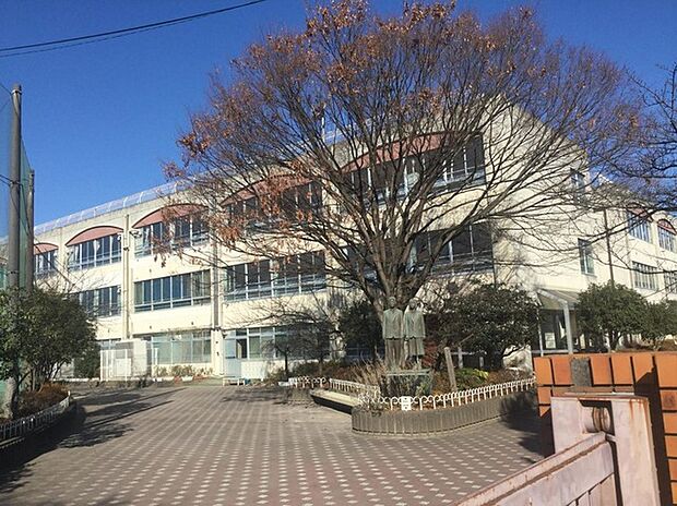 川崎市立金程中学校（約1,230m）