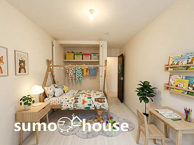 【居室】シンプルで清潔感のあるデザインは、お子様部屋や趣味の空間に最適です。白を基調とした内装に陽光が美しく映える、明るく開放的な居室です。(家具等はCGです)