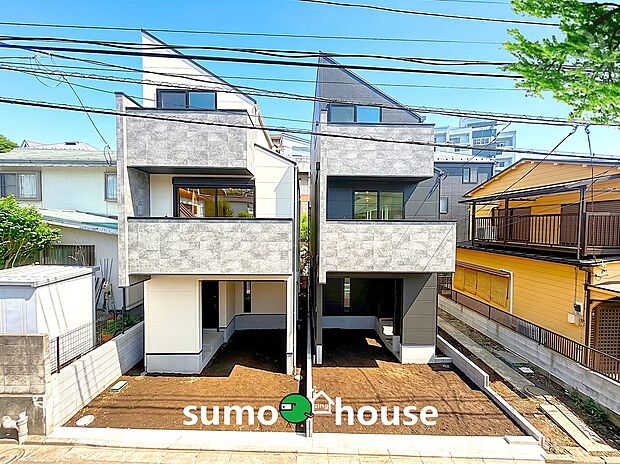 【スタイリッシュな外観と機能的な間取りを備えたデザイナーズ住宅】建築中から第三者機関による徹底した品質検査を実施しており、確かな施工品質をお約束します。お引渡し後2年間はメンテナンスフリー、さらに充実の20年保証付きで末永く安心安全に暮らせます。