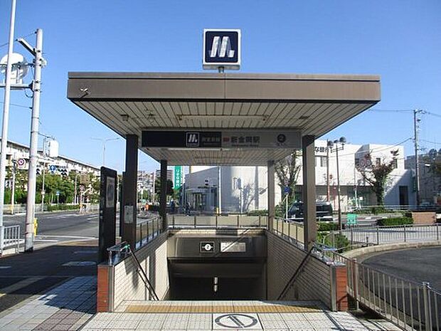 大阪メトロ御堂筋線「新金岡」駅