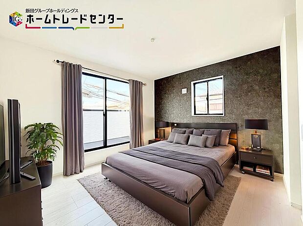 バーチャルにて家具を配置♪収納を完備しておりますので、いつでもお部屋をすっきりとお使い頂けそうです。自分好みのインテリアやレイアウトを考えるのも楽しみです。