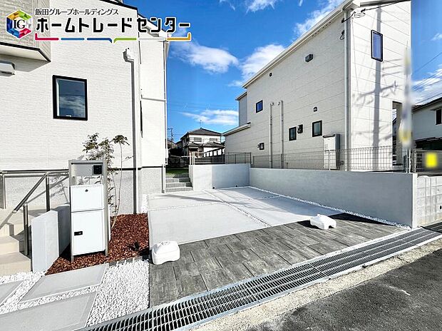 【現地外観写真】耐震等級「3」取得！長く住むお家だけに安心を１番に考えて、設計と建設の性能評価書を取得！まずはお気軽にご見学してみませんか。