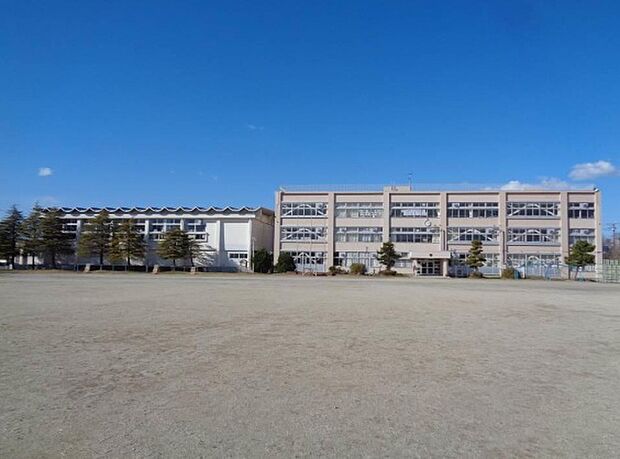 木更津第二小学校（約1,420m）