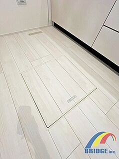 床下収納　同社同等施工例写真
