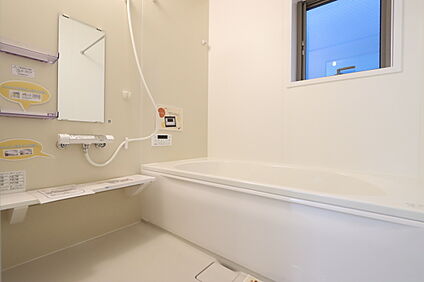 浴室暖房乾燥機付き一坪サイズの浴室