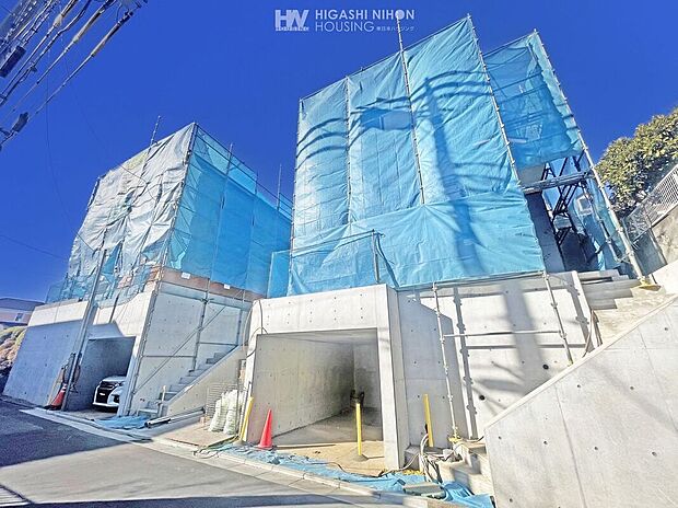 利便と住環境の良さで住みやすさに定評ある新百合ヶ丘駅エリア♪百合ヶ丘駅徒歩8分、新百合ヶ丘駅徒歩14分！2駅2路線利用可能な好立地に(株)成建施工の新築分譲住宅全5棟が誕生します。是非お問合せください