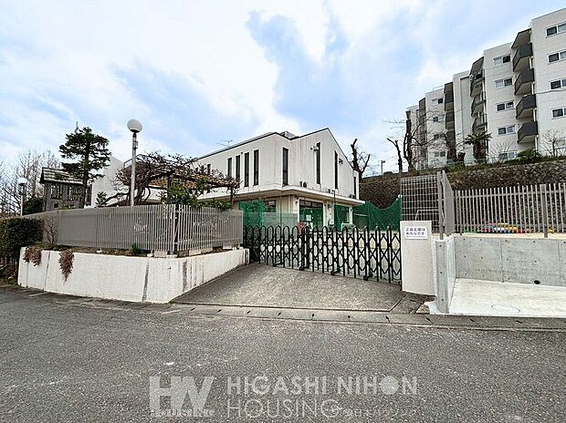 百合丘めぐみ幼稚園（約240m）