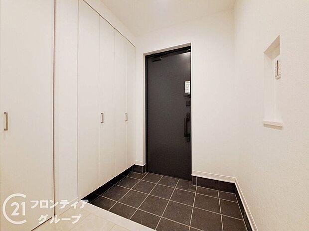 【玄関】多様化する住まいのお悩みを当社へお気軽にご相談下さい