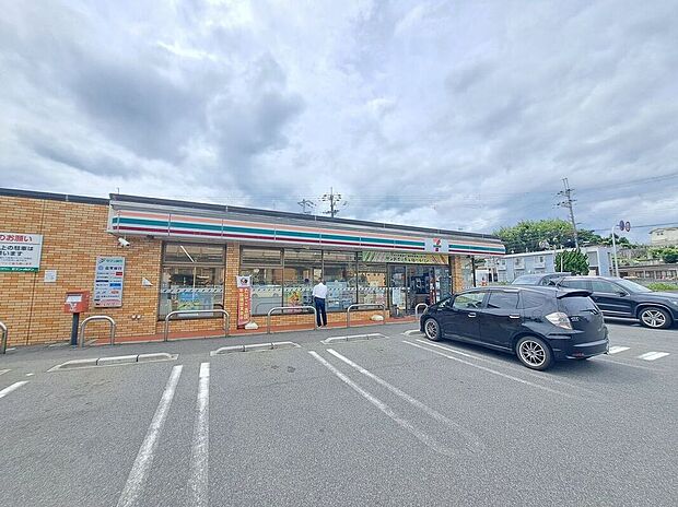 セブンイレブン大津真野4丁目店(約120m)