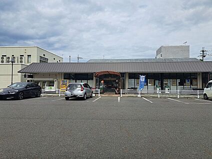 フレスコ向陽店 1010m