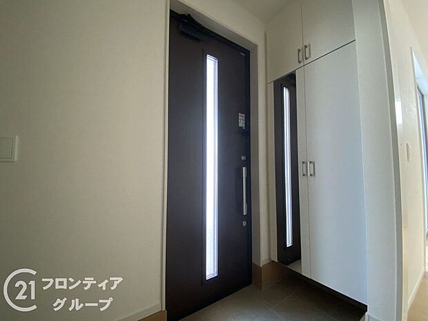 【玄関】お家のご質問はお気軽にご相談下さい。