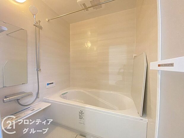 【バス】1日の疲れを癒してくれるバスルーム