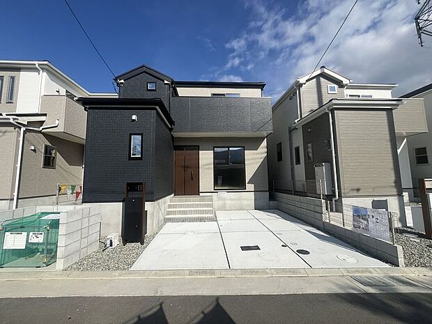 【外観】【3号棟】現地外観写真 \購入後も安心なアフターサービス/購入後のフォローの充実さに自信あり!お住まい後の不安や、カスタマイズのご希望など、全力でサポートします!