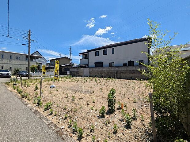 【外観】【現地写真】充実したアフターサポートで安心！当社は誠実に、丁寧に、お客様一人ひとりに永く安心してお住まいいただけるようなお付き合いをさせていただきます