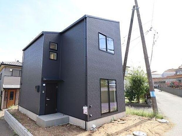 ３LDKが1930万円！！外構はお好みで施工可能！お庭にするのも駐車スペースにするのも自由♪※外構工事費用別途