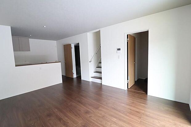 【No.3、No.5リビング】時を止める。深みを嗜む。大人のリビング。どんなアイテムで飾る？