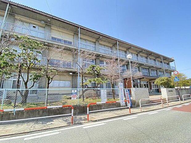 長野市立大豆島小学校(約1,200m)