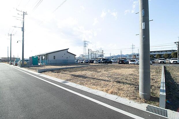 JR新前橋駅まで徒歩11分!生活利便施設が1km圏内の立地