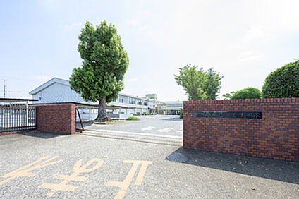 伊勢崎市立殖蓮中学校 約1900ｍ～1980ｍ(徒歩24分～25分)