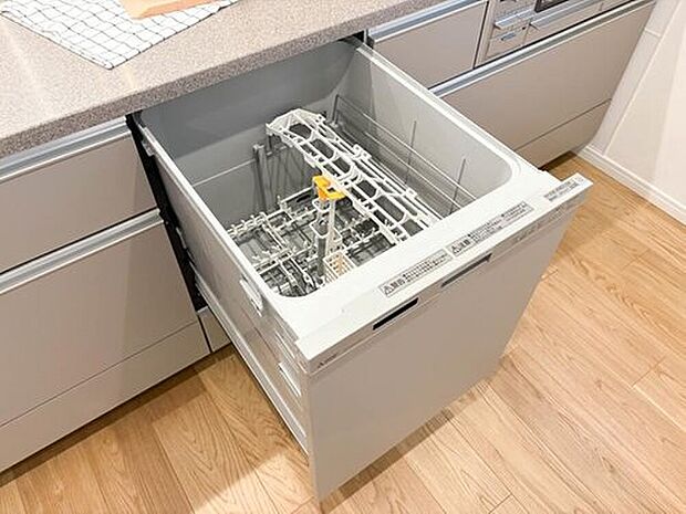 【【ビルトイン食器洗浄乾燥機】】食器洗いのわずらわしさから解放してくれる嬉しい設備。