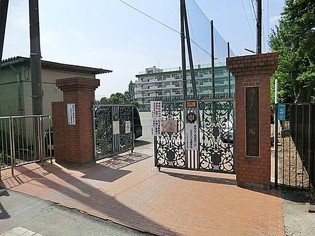 白幡中学校（約1,400m）