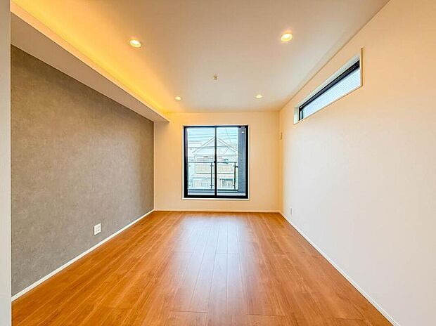 【リビング】1号棟【LDK20.91帖】インテリアショップで見掛けた「あの家具」も置ける、ゆったりとした空間。時に広さが上質な寛ぎの時間になる事も。