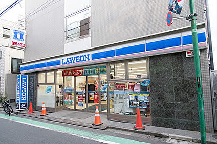 ローソン 渋谷上原二丁目店 143m