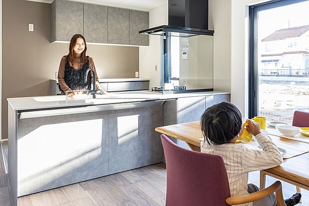 現地モデルハウス公開中♪