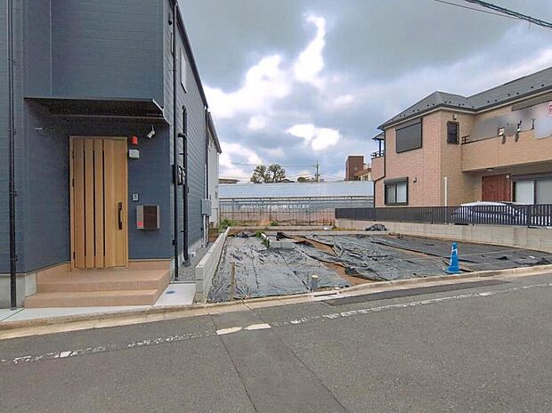 ≪現地ご案内は便利なネット予約も可能です！お気軽にお問い合わせください♪≫
一戸建てのメリットは、「自分の土地」を自由に使えること。好きなペットが飼えるほか、ガーデニングなど様々な趣味を楽しめます♪