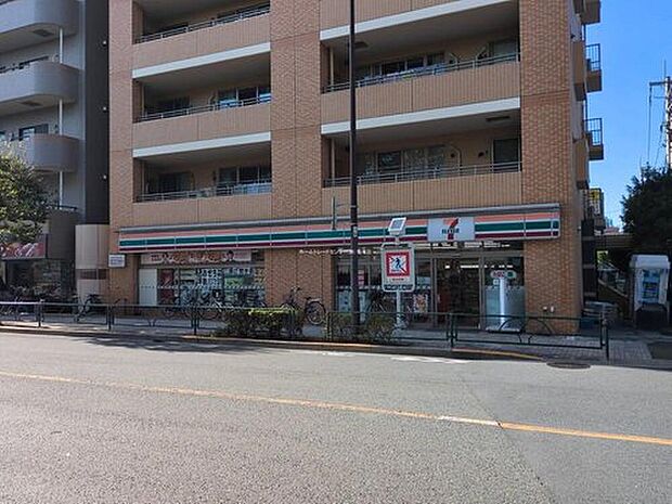 セブンイレブン江戸川船堀2丁目店(約550m)