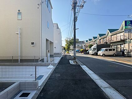 前面道路含む現地写真