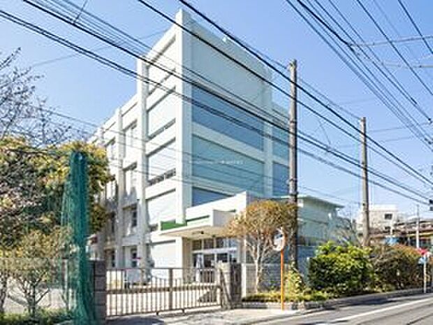 江戸川区立小岩第二中学校（約500m）